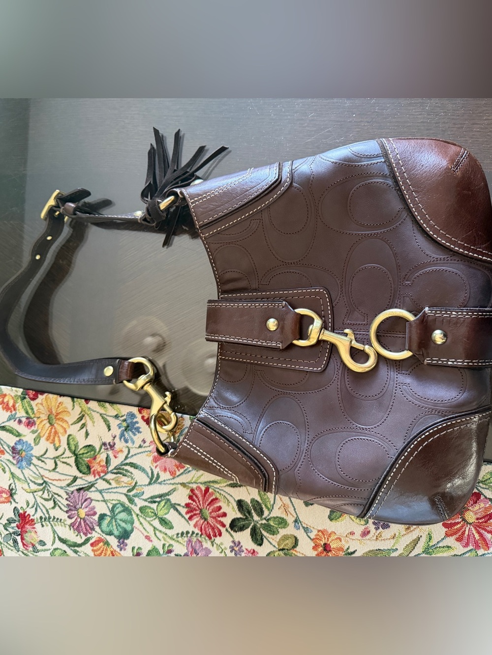 Coach purse - Picture 3 of 5